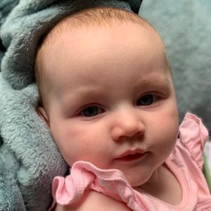 Meet your Posher, Angela